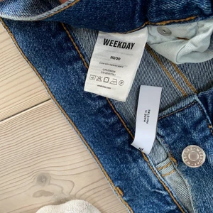 Weekday CONE - Bra skick, aldrig använda köpte för små storlek i butik
