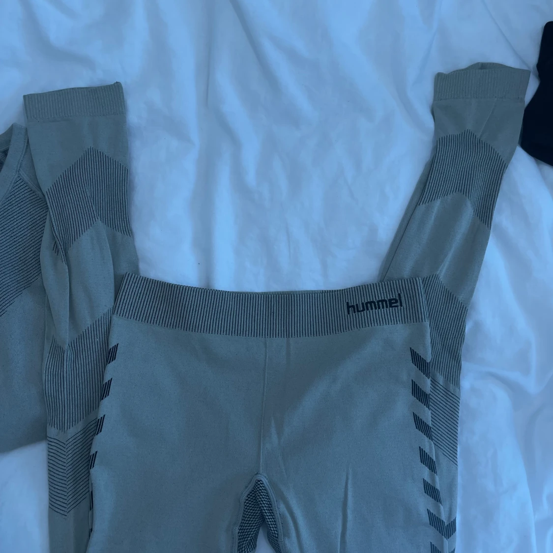 Tränings tröja, leggings och shorts - 90