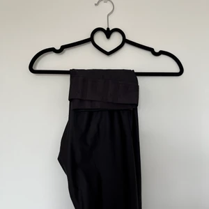 H&M cykelbyxor - Nyskick