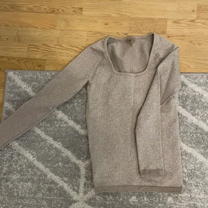 Aimn träningströja  - Storlek S, använd fåtal gånger