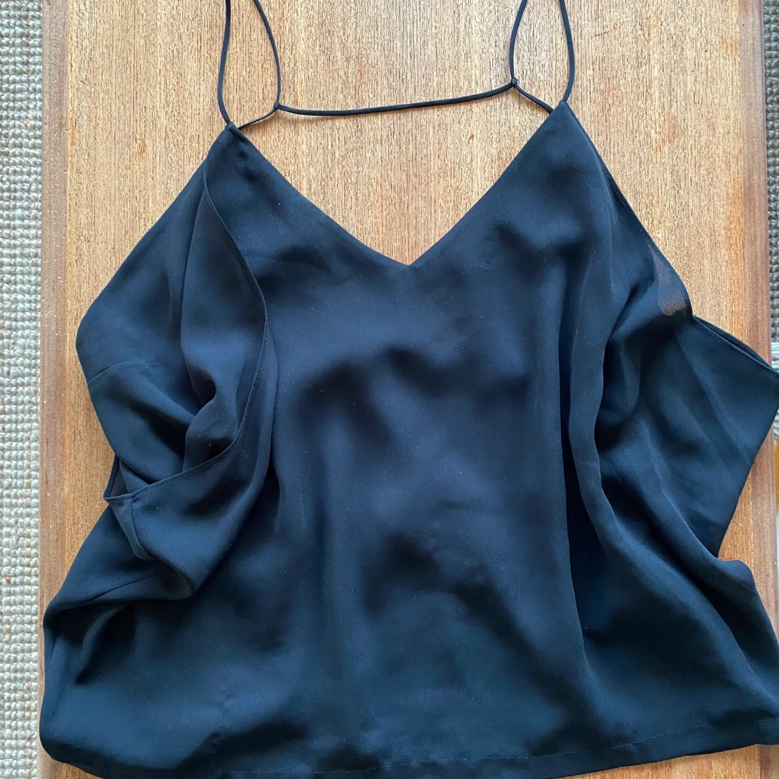 Svart Linne // Samsøe Samsøe