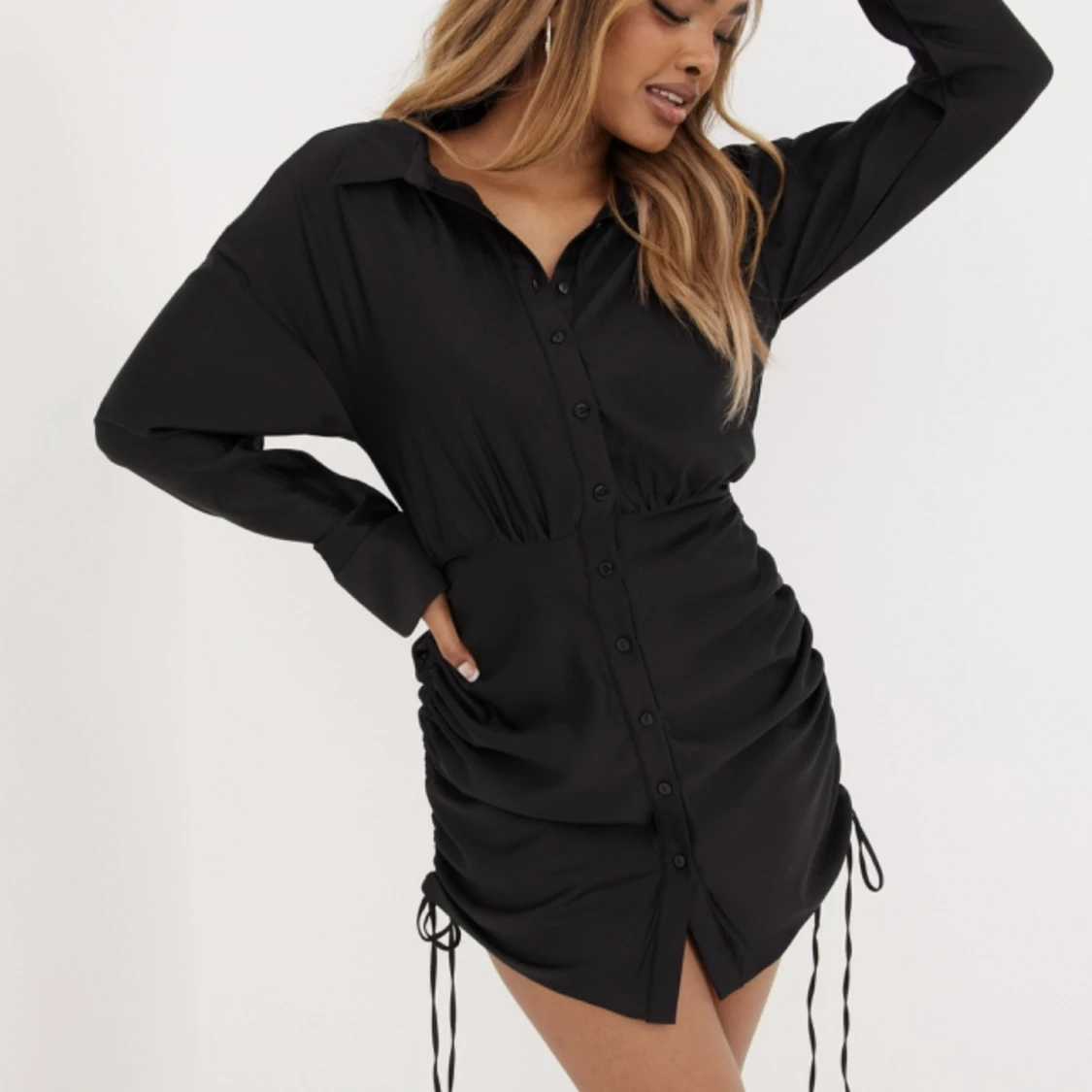 Svart klänning NELLY