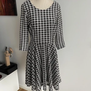 River Island klänning st 36 - River Island klänning St 36