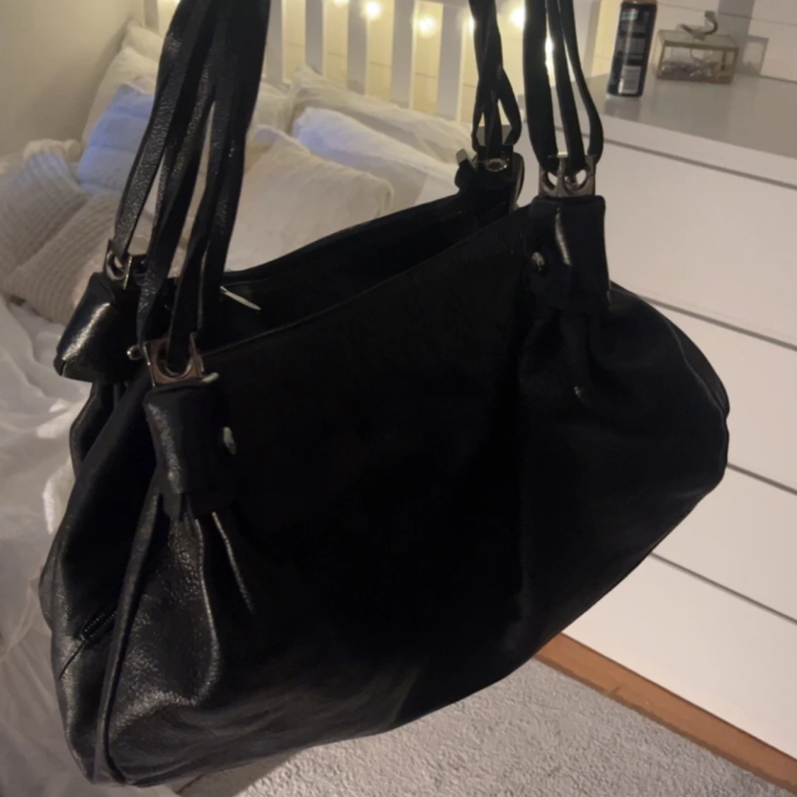 Svart väska  - 90