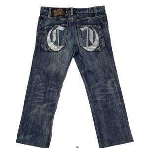 Schyssta Christian Audiger jeans med jävligt najs wash. Storlek 34/32. Kom privat för frågor🤝. #staytrue