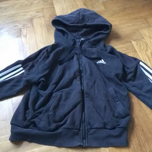 Adidas kofta - Fin adidas kofta med fickor