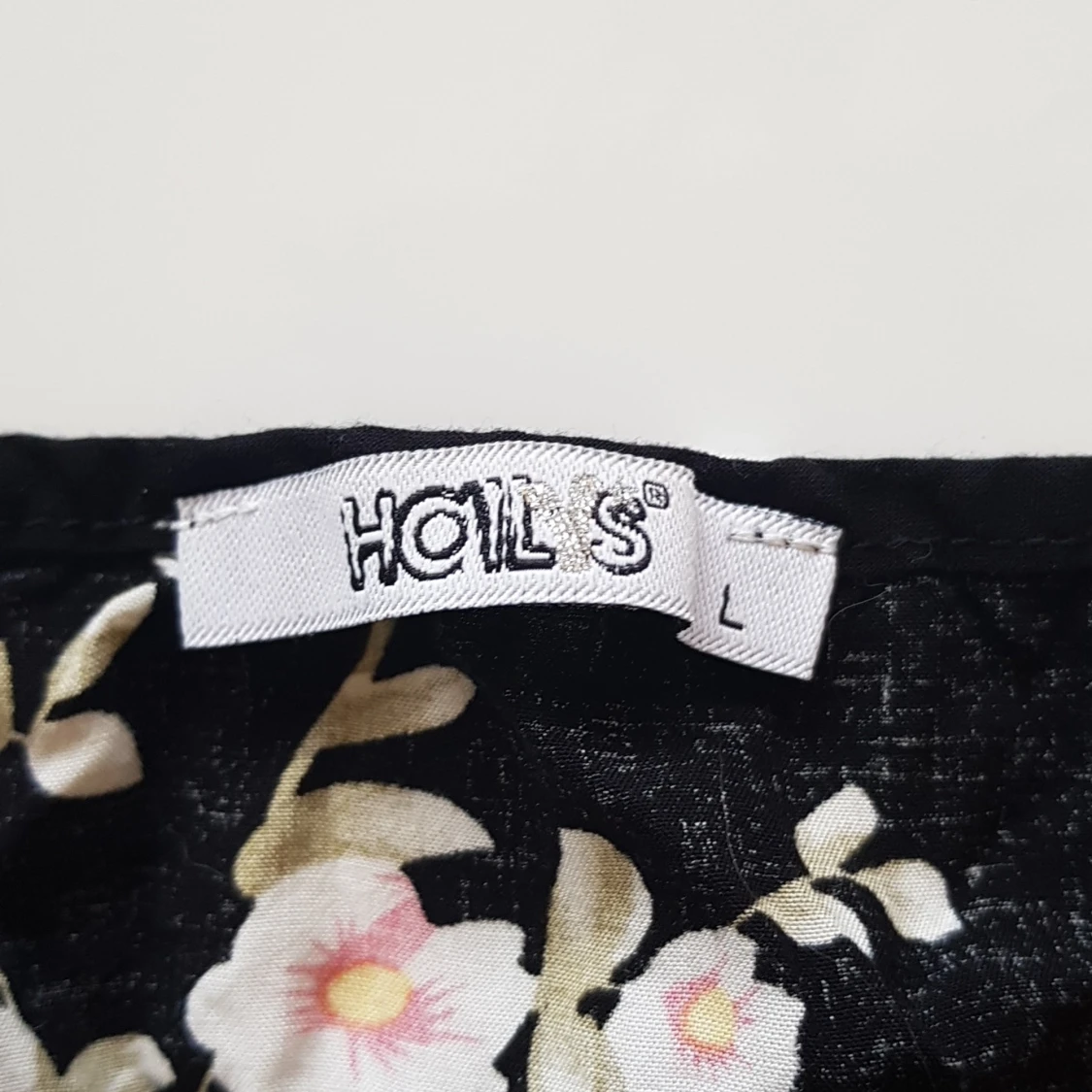 Svart klänning med blommor - 91