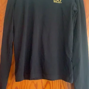 EA7 Tröja Svart - Storlek M, Svart