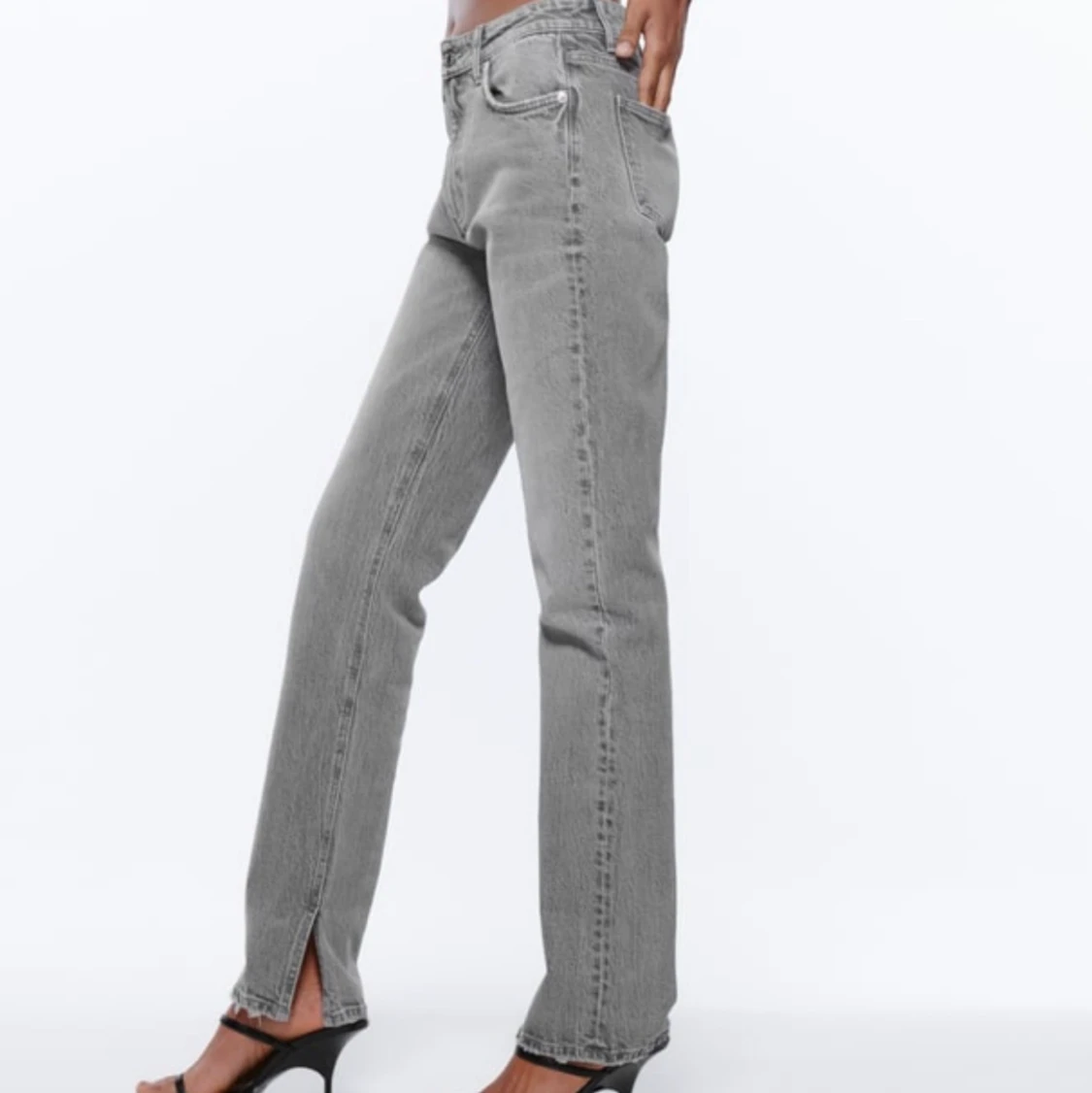 Nya Jeans split slim från zara - 90