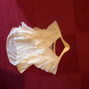 Volang tröja - Festlig tröja.