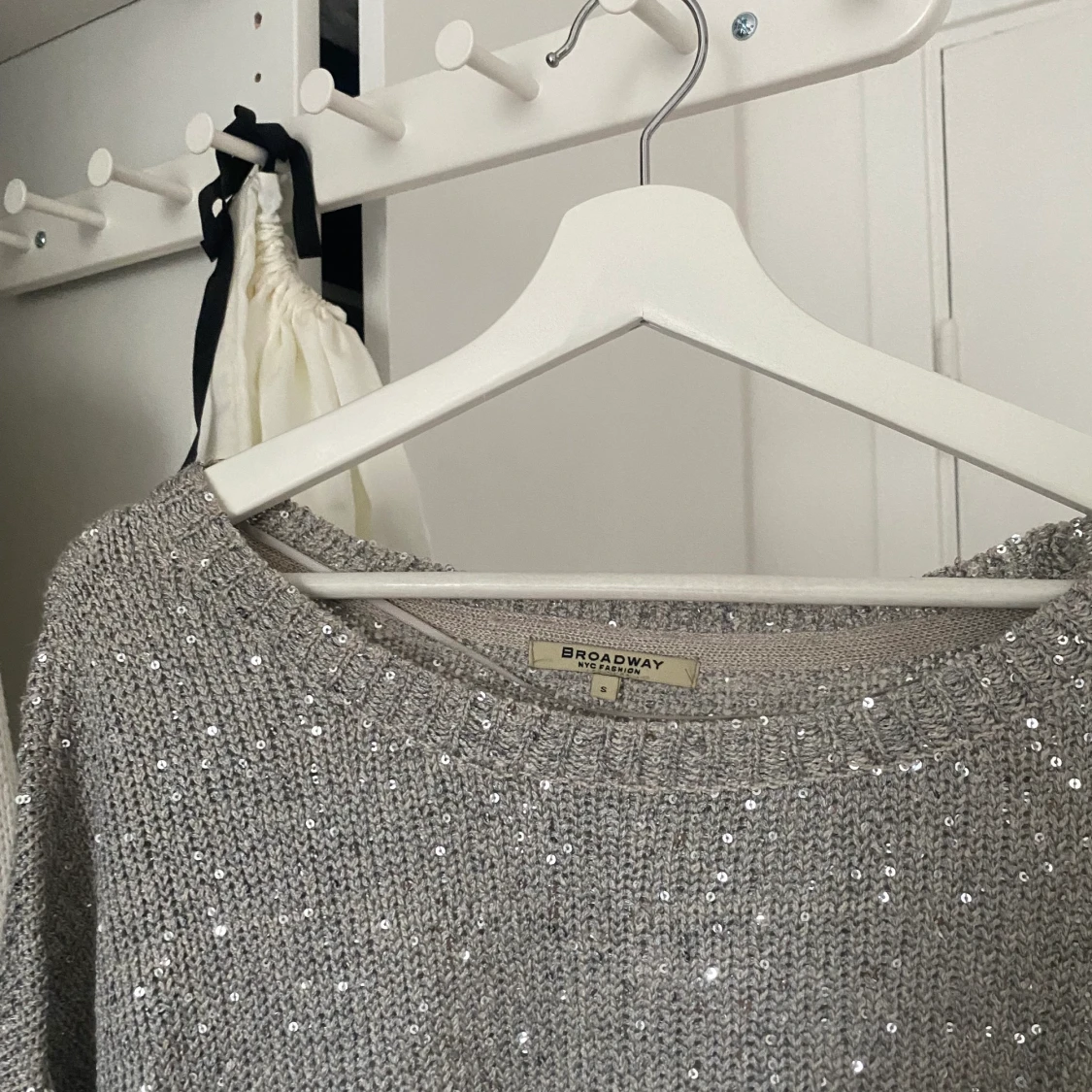 Glittrig Tröja - 91