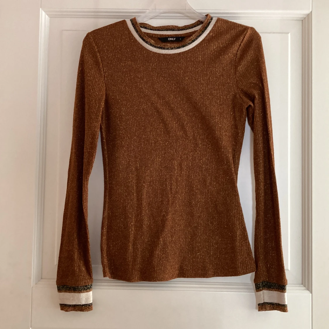 Festlig glittrig tröja