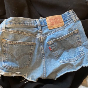 Levis shorts - super snygga levis 501 shorts perfekta till sommaren