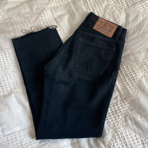 Vintage jeans - Köpta secondhand men jag har växt ur dem, i bra skick