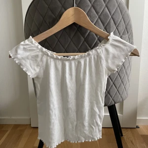 Söt topp  - Ord.pris 129kr