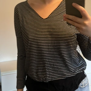 Zara tröja - Som ny! Används tyvärr inte :/