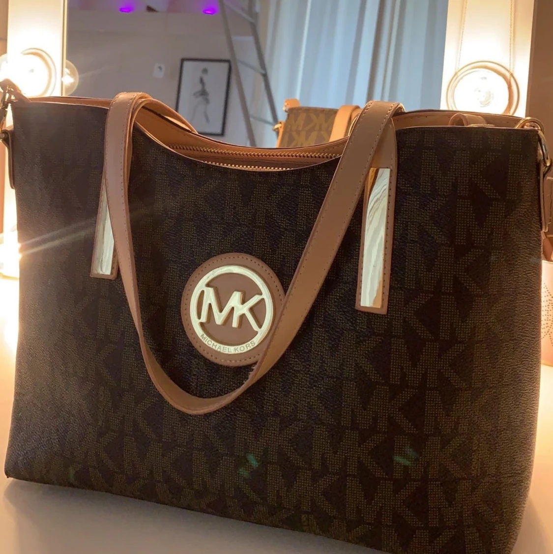 Michael kors väska  - 90