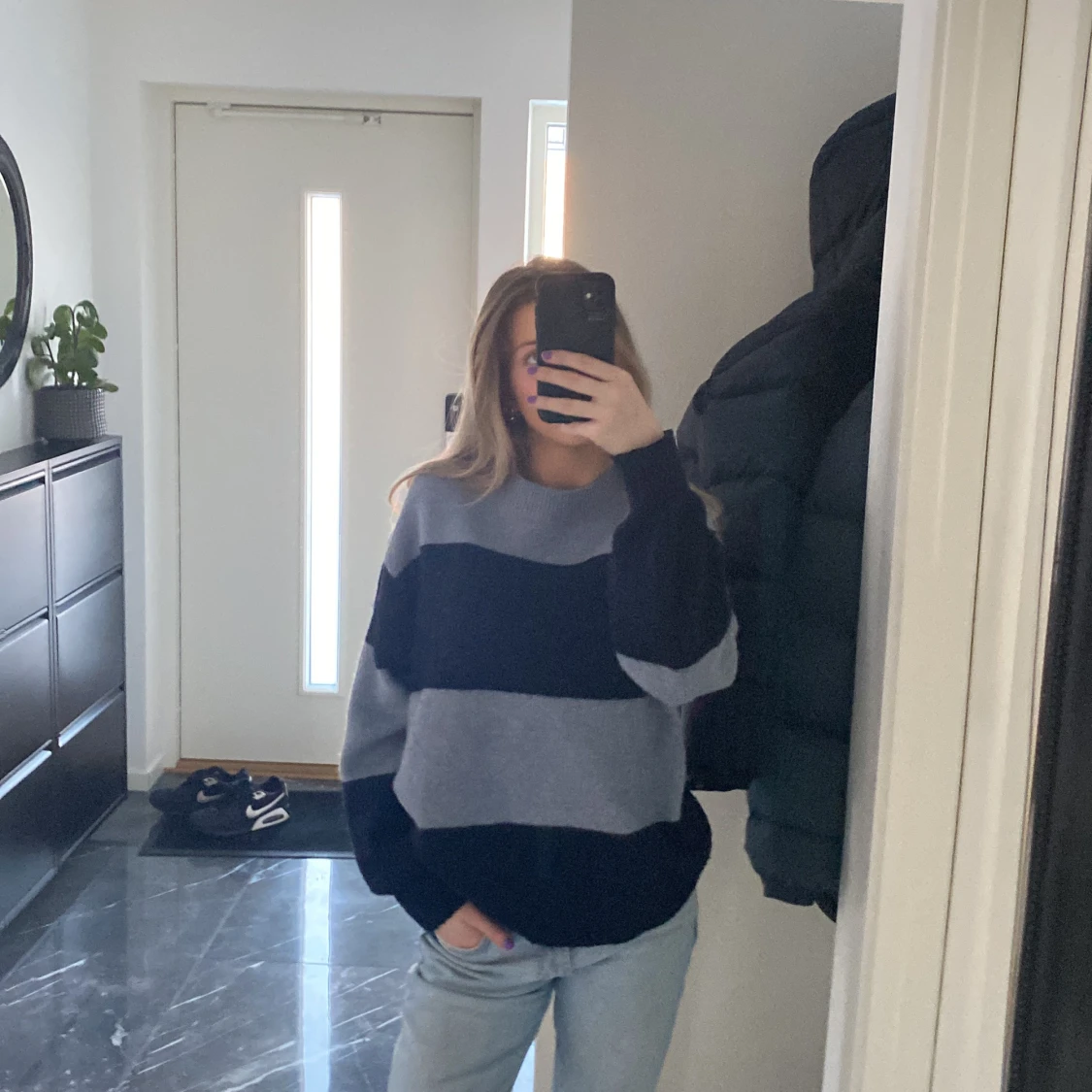 Randig stickad tröja