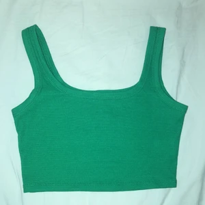 Linne - Linne i storlek S. Helt oanvänt. 