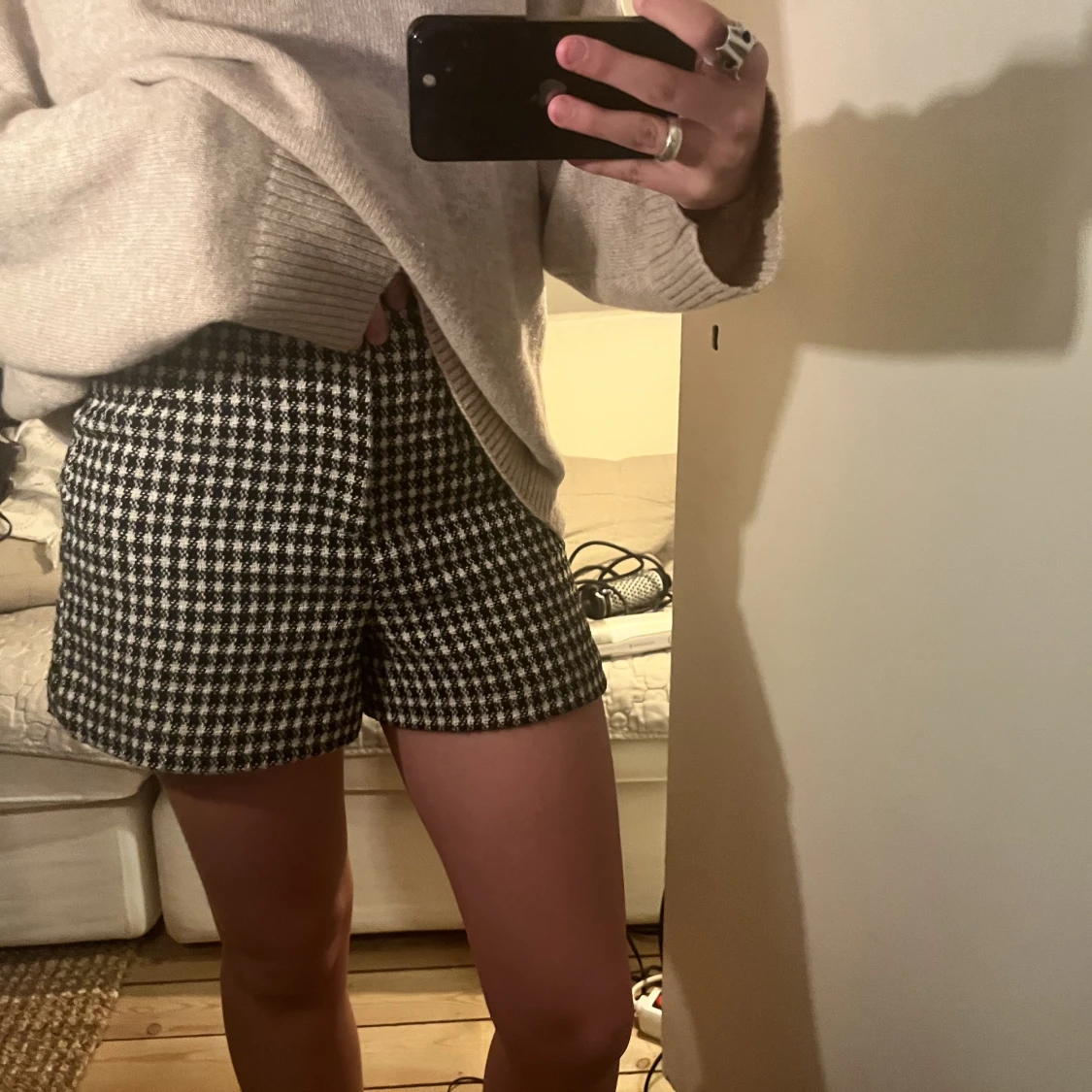 Zara shorts  - 90