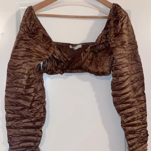 Party topp - Brun fest topp.