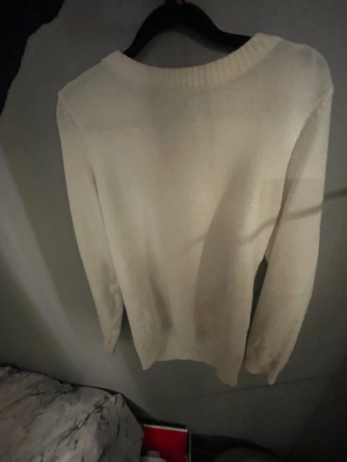 Vit stickad tröja - 90