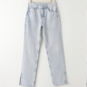 Gina tricot 90s slit - Sparsamt använda.