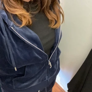 SÖKES i storlek L på båda färgerna!!! - Sökes