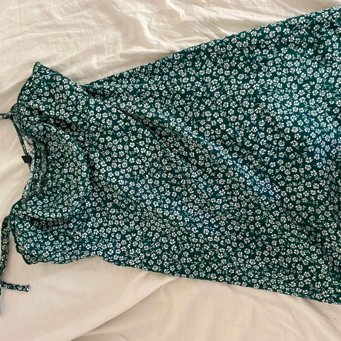 Blommig klänning  - 90