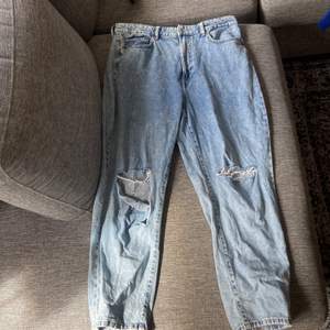 Mom jeans med ultra hög midja och ankel längd. Denim byxor (Frakt tillkommer) 