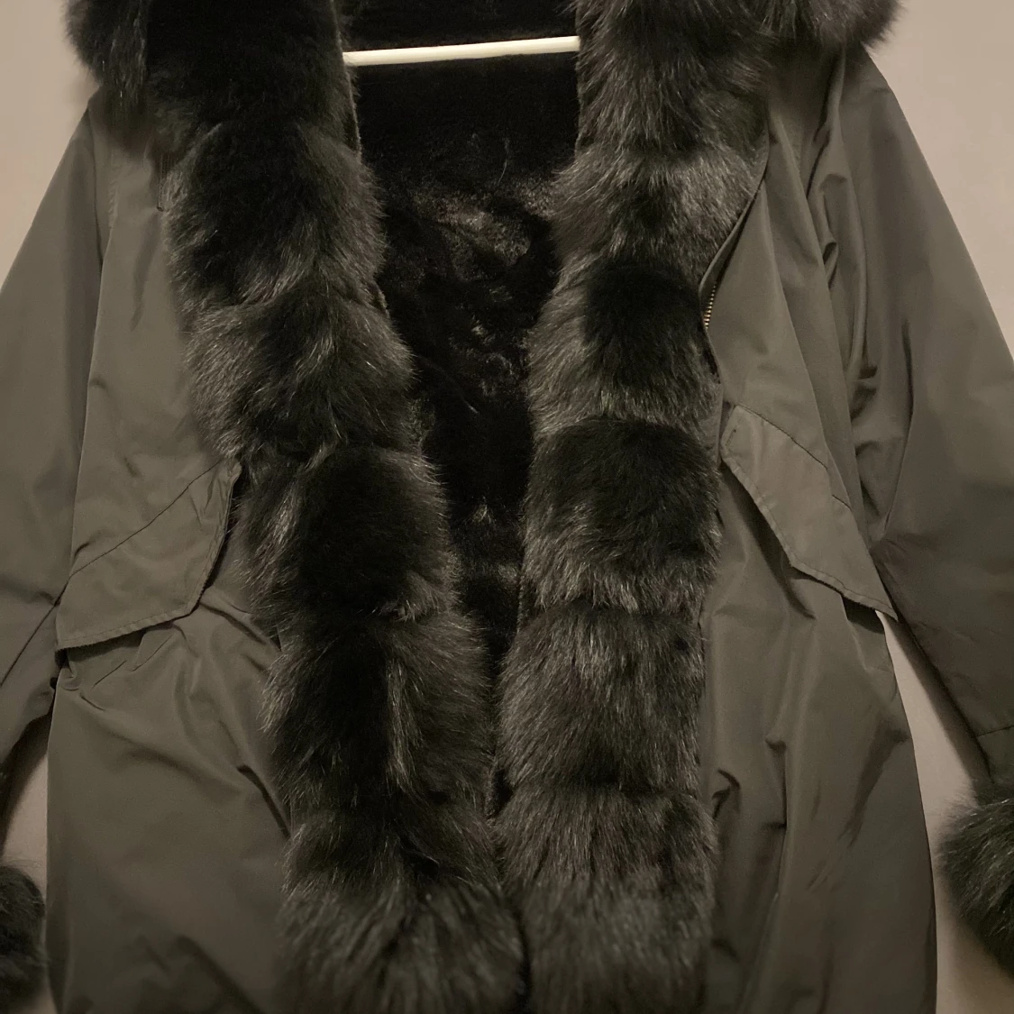 Pälsjacka st M,L - 90