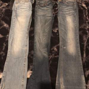 3 par äkta fonarina jeans, i storlek 26. Är använda men i nyskick. 1300 för alla 3 och 500 1 par