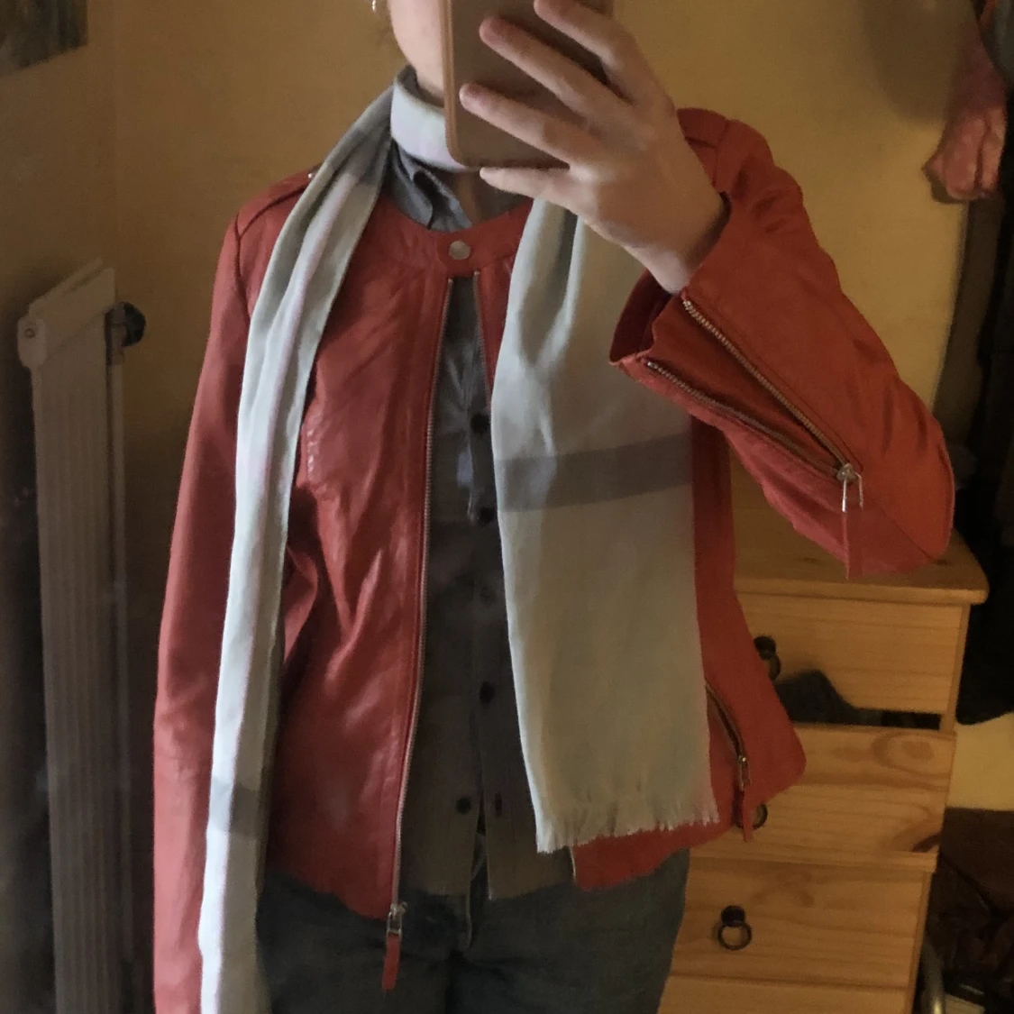 Röd skinnjacka - 90