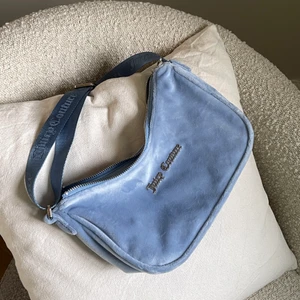 Juicy Couture väska - Velour. Helt oanvänd!  Ljusblå. 