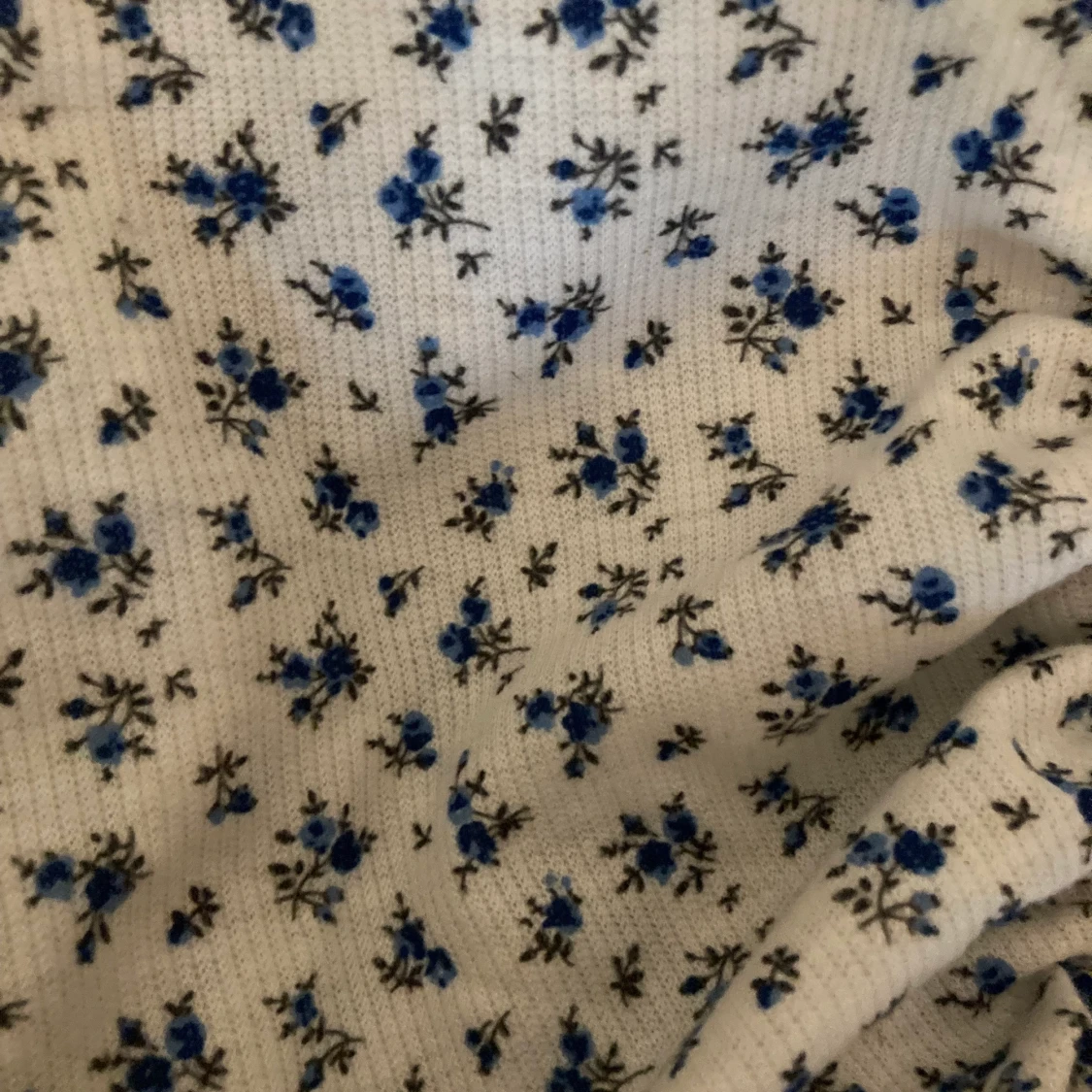 Blommig sommartopp - 90