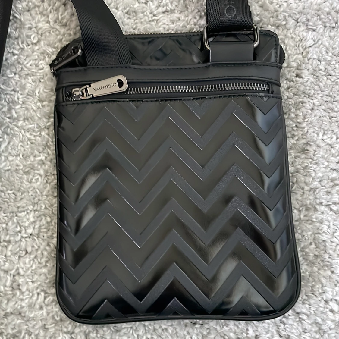 Valentino bag 200kr - 91