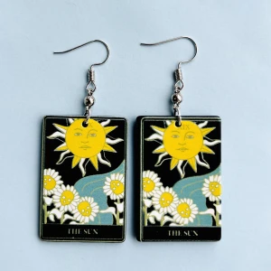 Tarotkort örhängen 💛 - Nickelfria krokar och fri frakt 💛