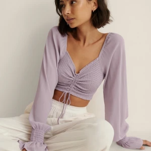 Lila meshtopp - Kommer aldrig till användning, använd fåtal gånger 🥰