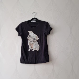 Tröja svart - Svart tröja med glitterdetalj vintage