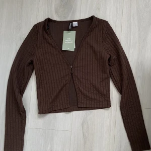 topp - jättefin topp/kofta som är helt oanvänd 