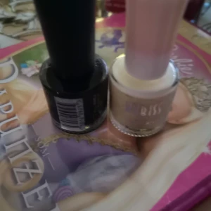 2 st nagellack - 2 st nagellack