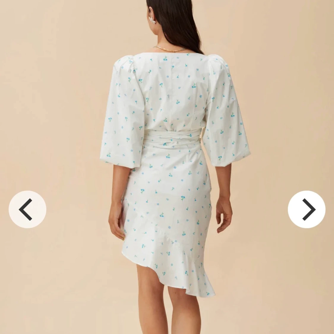 Adoore klänning oanvänd stl 38 - 90