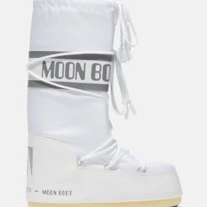 moon boots  - säljer dom här jätte fina moon bootsen för att dom inte kommer till användning längre.( inte använt så mycket) 