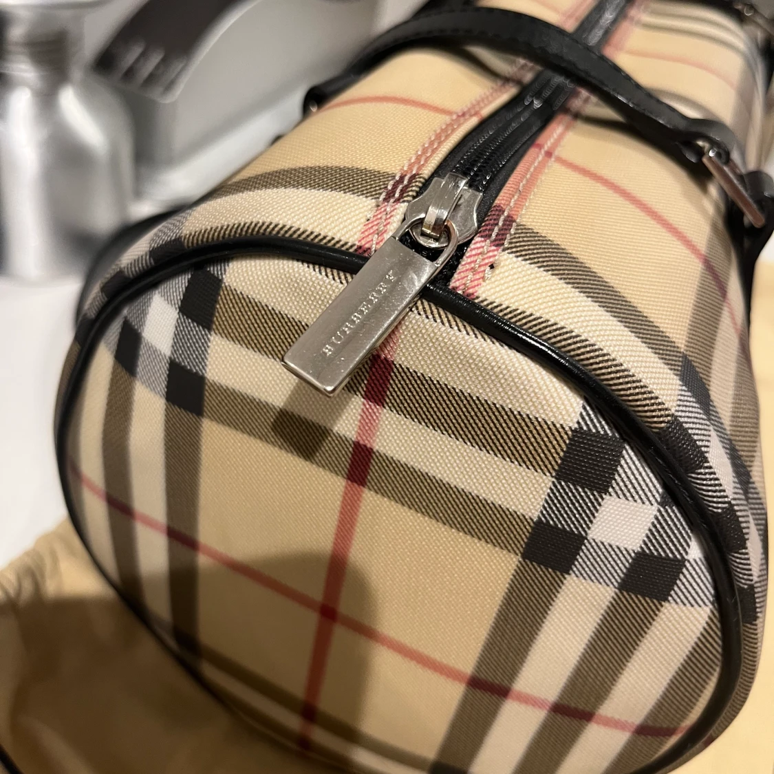 Burberry papillon bag - 90