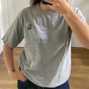 Fila t-shirt - T-shirt från Fila med långa ärmar