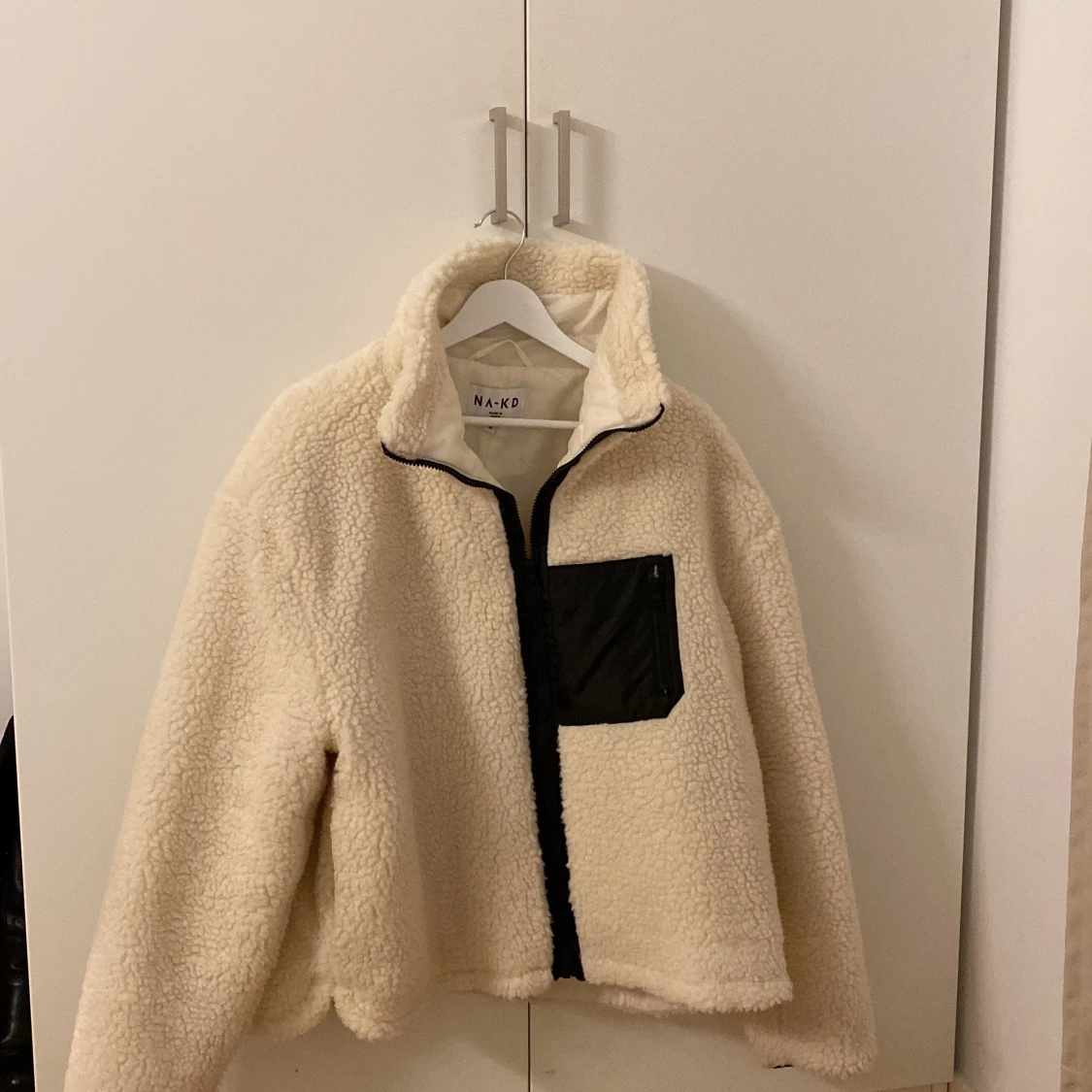 Teddyjacka NA-KD  - 91