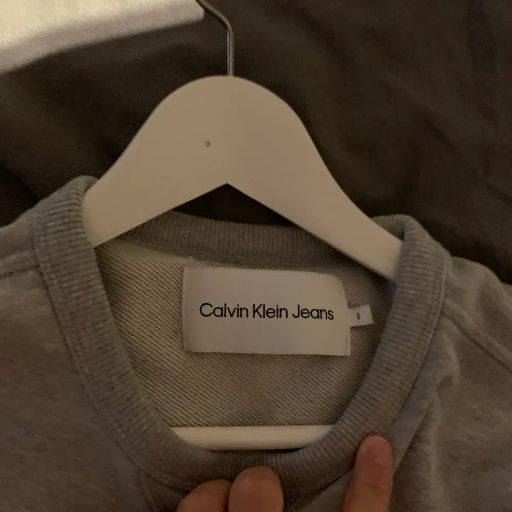Celvin Klein sweatshirt storlek s. Hoodies.
