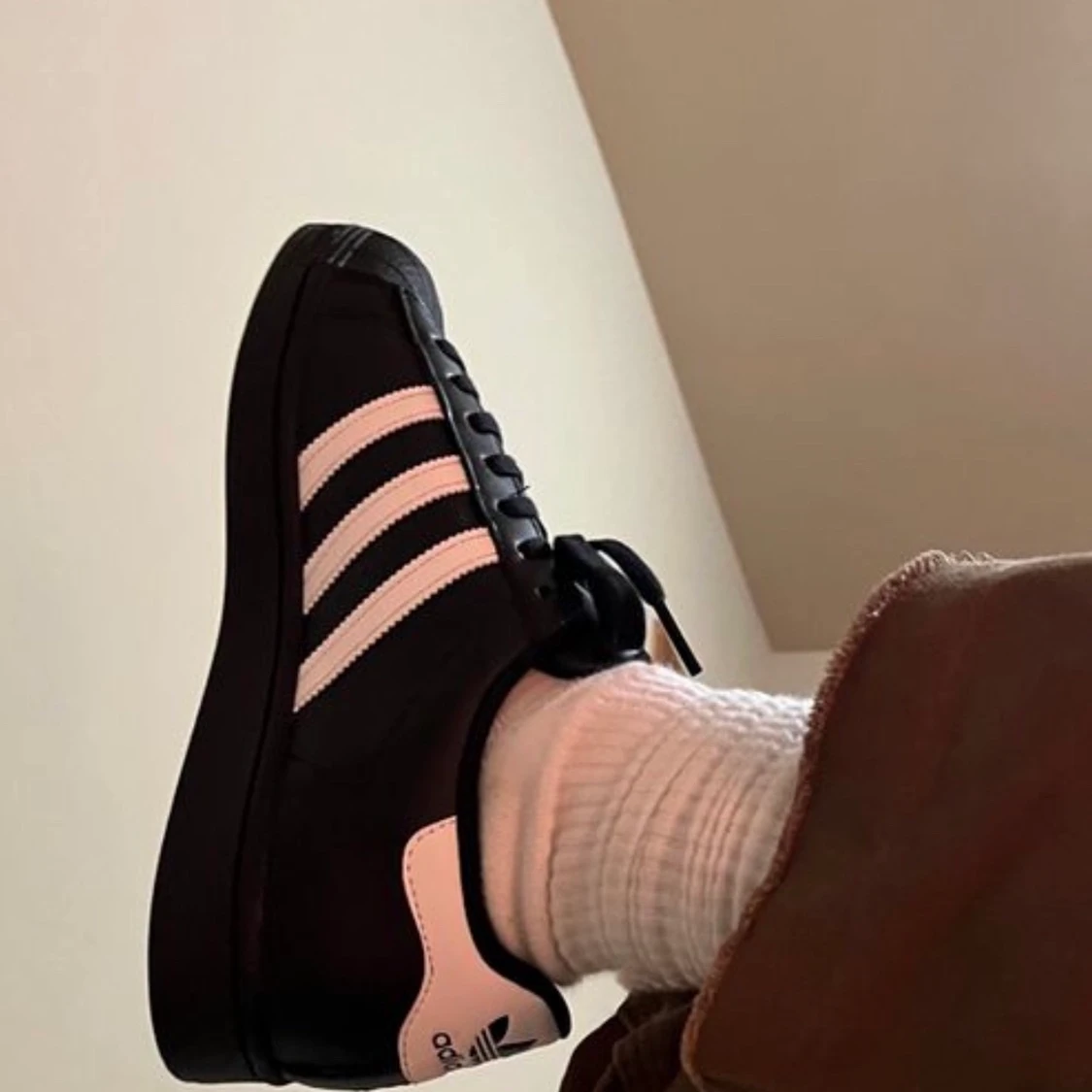 Adidas skor