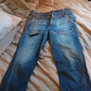 gamla hm byxor - cargo jeans