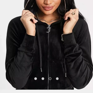 Juicy couture  - Säljer min juicy-tröja i storlek xxs. Använd fåtal ggr.